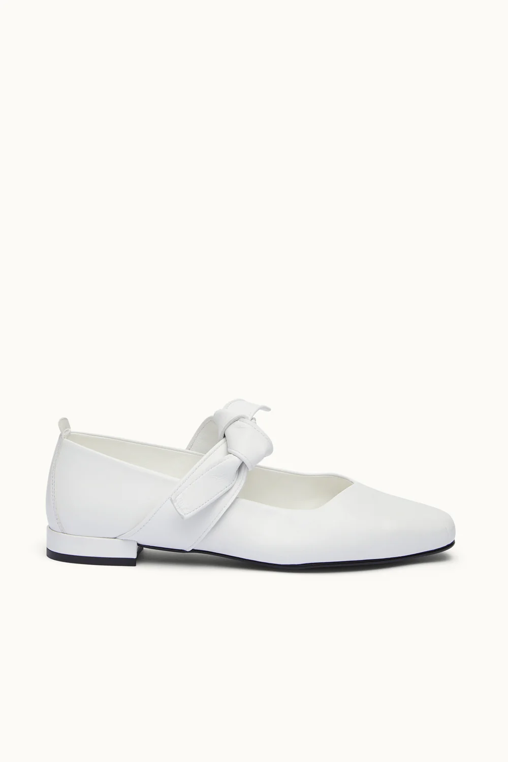 Twiggy White - Image 3